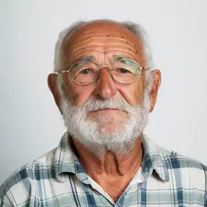 Marcus Reid — men's health writer and supplement researcher